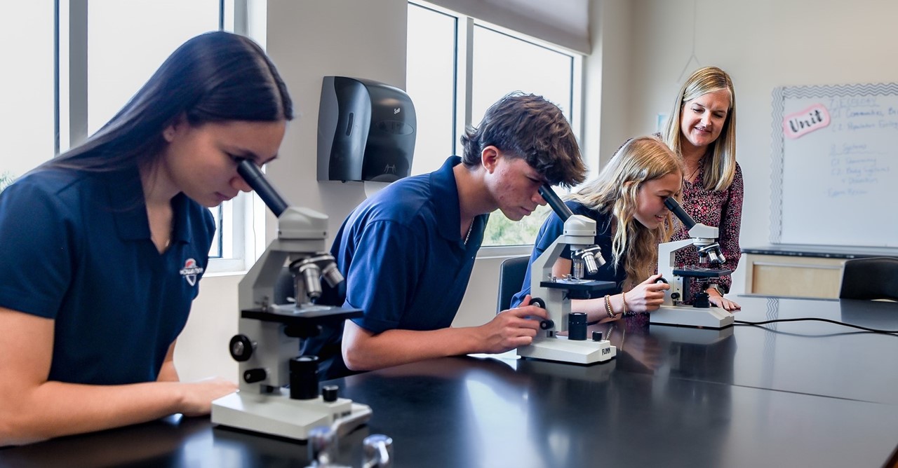 Teacher-Microscopes